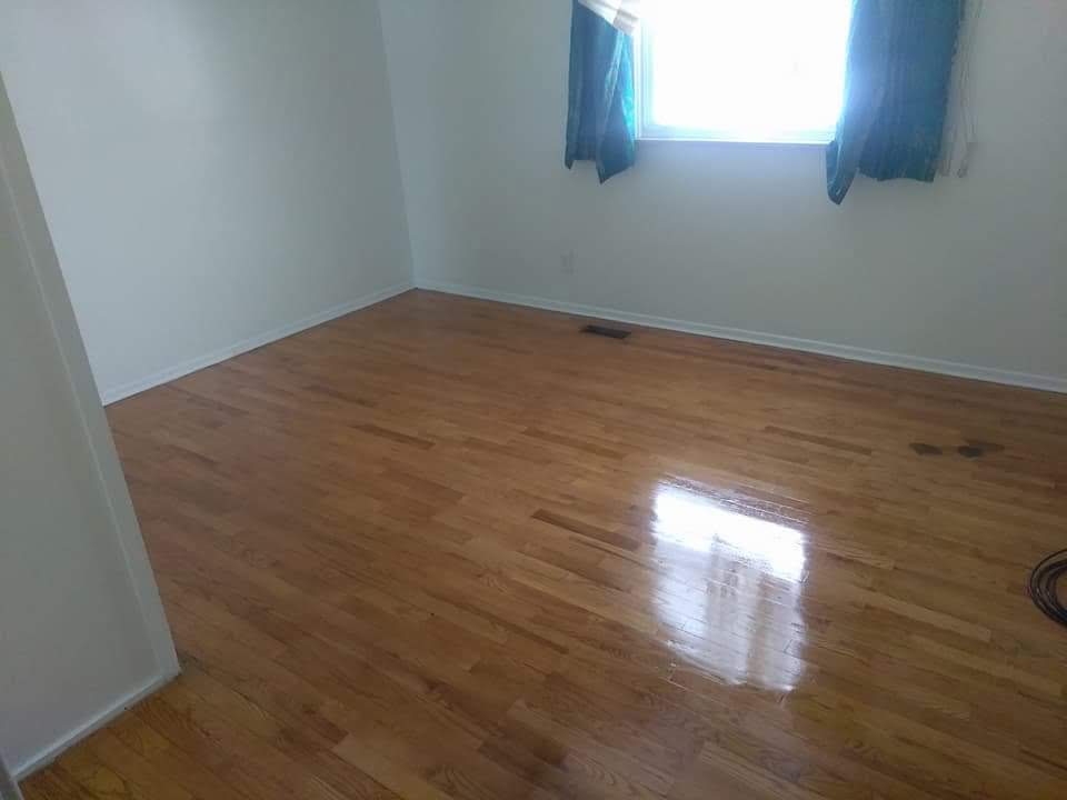 Hardwood floor before refinishing